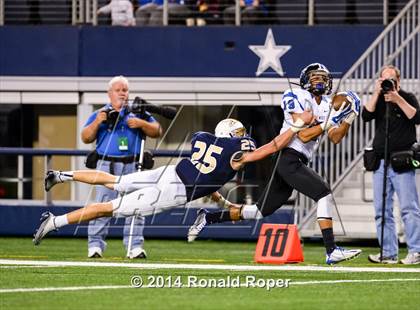 Thumbnail 3 in Keller vs. Plano West (UIL 6A Divion 1 Region 1 Bi-District Playoff) photogallery.
