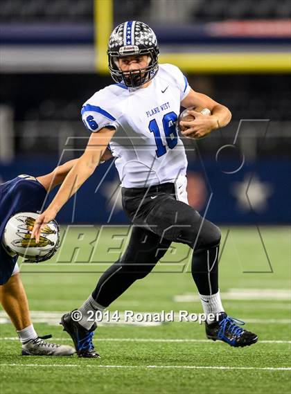 Thumbnail 1 in Keller vs. Plano West (UIL 6A Divion 1 Region 1 Bi-District Playoff) photogallery.