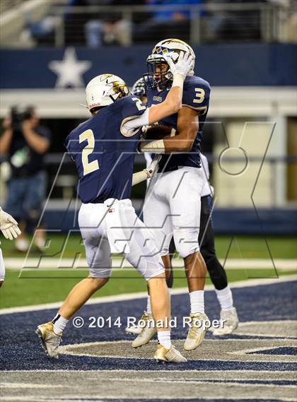 Thumbnail 2 in Keller vs. Plano West (UIL 6A Divion 1 Region 1 Bi-District Playoff) photogallery.