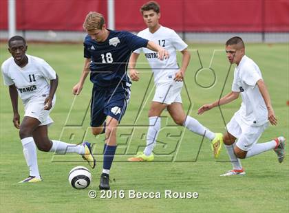 Thumbnail 3 in Covenant Day vs Myers Park (Soccer for a Cure) photogallery.