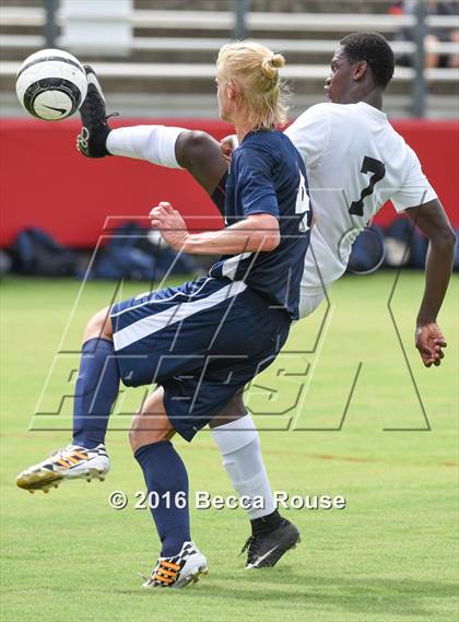 Thumbnail 2 in Covenant Day vs Myers Park (Soccer for a Cure) photogallery.