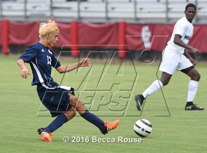 Thumbnail 3 in Covenant Day vs Myers Park (Soccer for a Cure) photogallery.