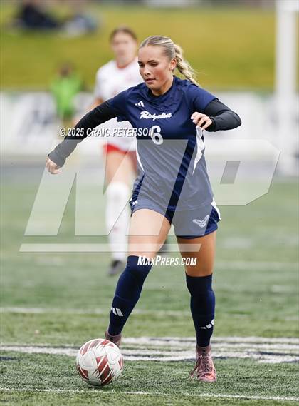 Thumbnail 1 in Ridgeline vs. Mountain View (UHSAA 4A Quarter Final) photogallery.
