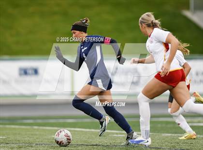 Thumbnail 3 in Ridgeline vs. Mountain View (UHSAA 4A Quarter Final) photogallery.