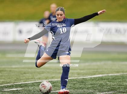 Thumbnail 2 in Ridgeline vs. Mountain View (UHSAA 4A Quarter Final) photogallery.