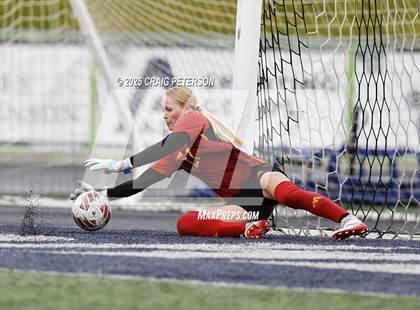 Thumbnail 1 in Ridgeline vs. Mountain View (UHSAA 4A Quarter Final) photogallery.