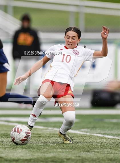 Thumbnail 1 in Ridgeline vs. Mountain View (UHSAA 4A Quarter Final) photogallery.