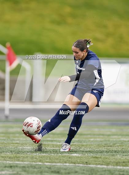 Thumbnail 2 in Ridgeline vs. Mountain View (UHSAA 4A Quarter Final) photogallery.