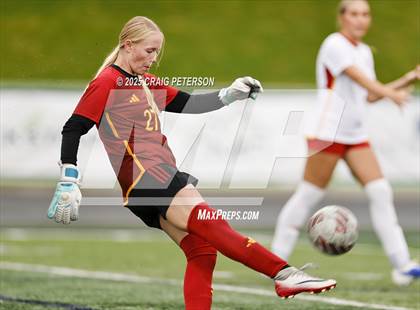 Thumbnail 1 in Ridgeline vs. Mountain View (UHSAA 4A Quarter Final) photogallery.
