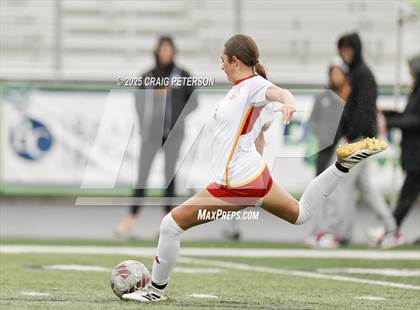 Thumbnail 2 in Ridgeline vs. Mountain View (UHSAA 4A Quarter Final) photogallery.