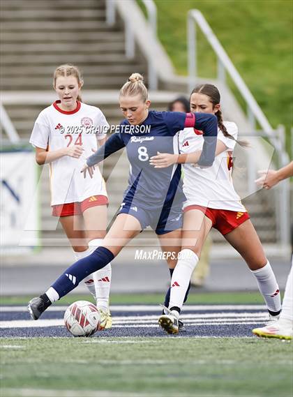 Thumbnail 3 in Ridgeline vs. Mountain View (UHSAA 4A Quarter Final) photogallery.
