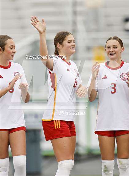 Thumbnail 3 in Ridgeline vs. Mountain View (UHSAA 4A Quarter Final) photogallery.