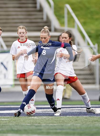 Thumbnail 1 in Ridgeline vs. Mountain View (UHSAA 4A Quarter Final) photogallery.