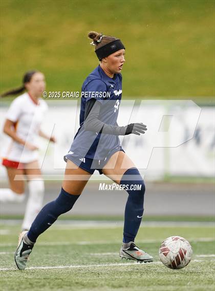 Thumbnail 2 in Ridgeline vs. Mountain View (UHSAA 4A Quarter Final) photogallery.