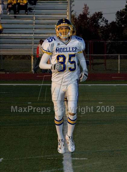 Thumbnail 1 in Archbishop Moeller @ Colerain photogallery.
