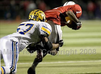 Thumbnail 1 in Archbishop Moeller @ Colerain photogallery.