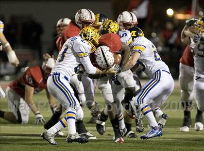 Thumbnail 3 in Archbishop Moeller @ Colerain photogallery.