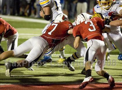 Thumbnail 2 in Archbishop Moeller @ Colerain photogallery.