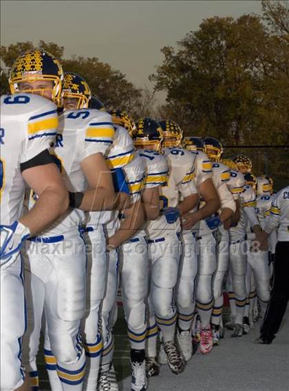 Thumbnail 1 in Archbishop Moeller @ Colerain photogallery.