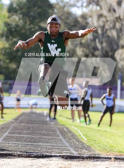 Thumbnail 1 in Hernando Invitational  photogallery.