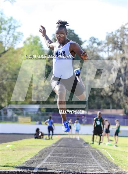 Thumbnail 1 in Hernando Invitational  photogallery.