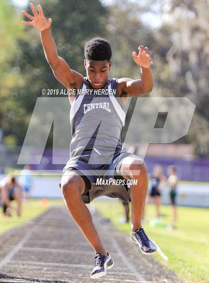 Thumbnail 2 in Hernando Invitational  photogallery.