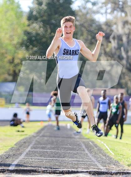 Thumbnail 1 in Hernando Invitational  photogallery.
