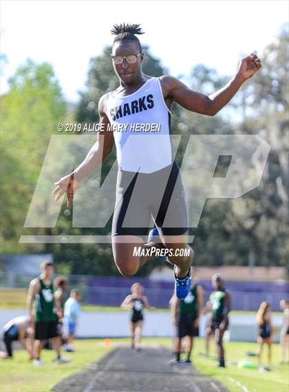 Thumbnail 1 in Hernando Invitational  photogallery.
