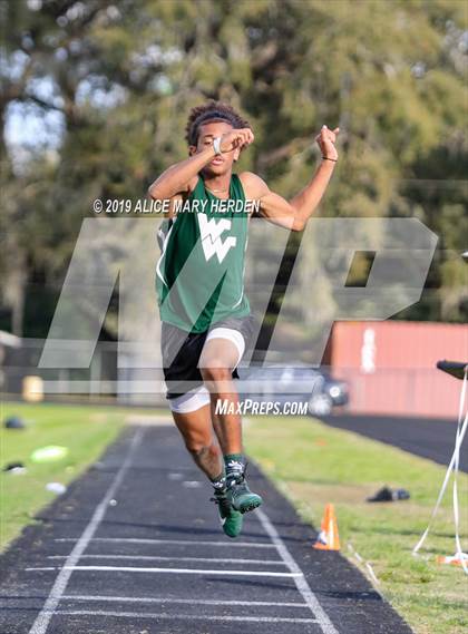 Thumbnail 1 in Hernando Invitational  photogallery.