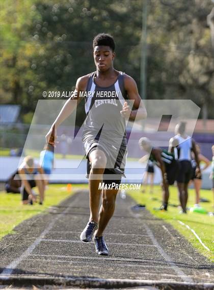 Thumbnail 3 in Hernando Invitational  photogallery.