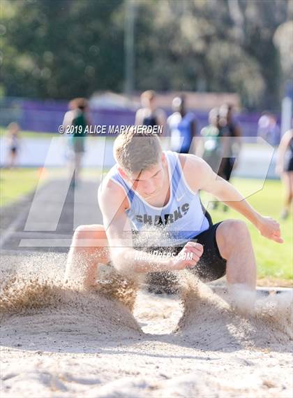 Thumbnail 2 in Hernando Invitational  photogallery.