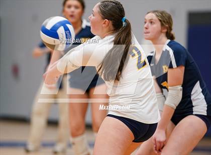 Thumbnail 1 in JV: Arrowhead @ Kettle Moraine photogallery.