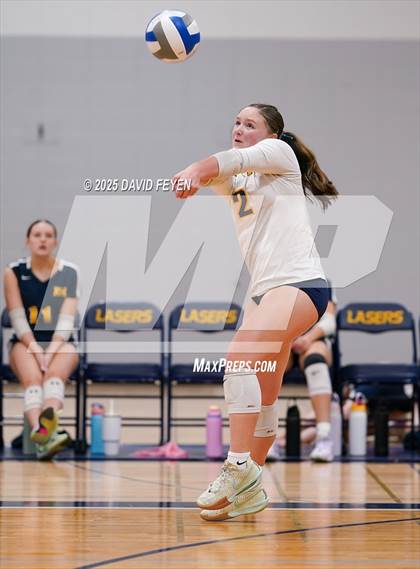Thumbnail 3 in JV: Arrowhead @ Kettle Moraine photogallery.
