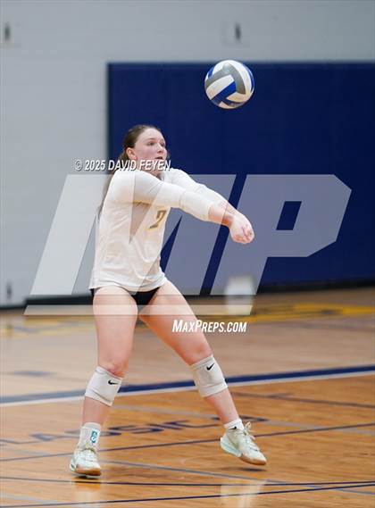 Thumbnail 3 in JV: Arrowhead @ Kettle Moraine photogallery.