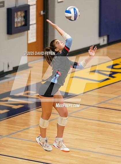 Thumbnail 1 in JV: Arrowhead @ Kettle Moraine photogallery.