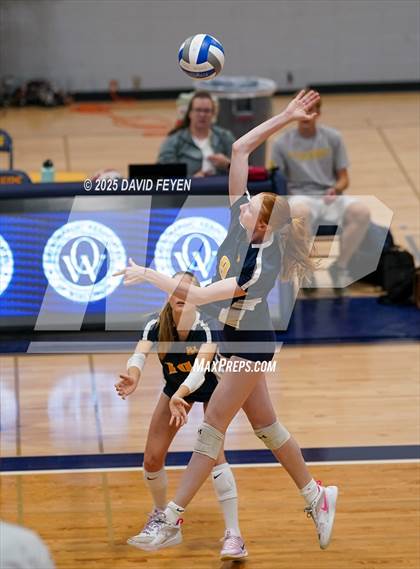 Thumbnail 1 in JV: Arrowhead @ Kettle Moraine photogallery.