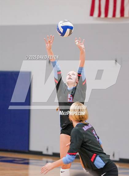 Thumbnail 3 in JV: Arrowhead @ Kettle Moraine photogallery.