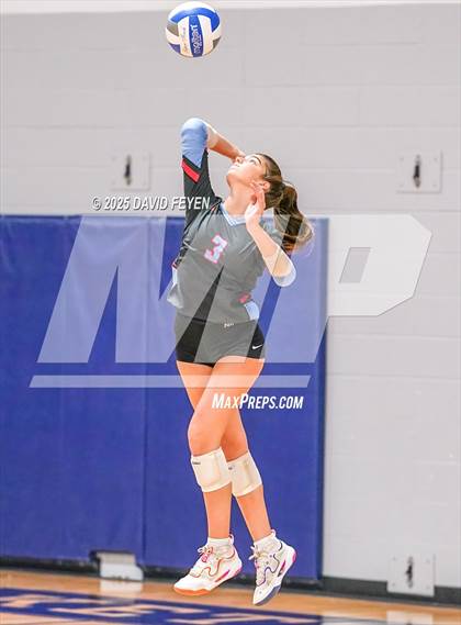 Thumbnail 1 in JV: Arrowhead @ Kettle Moraine photogallery.