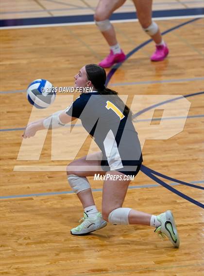 Thumbnail 3 in JV: Arrowhead @ Kettle Moraine photogallery.