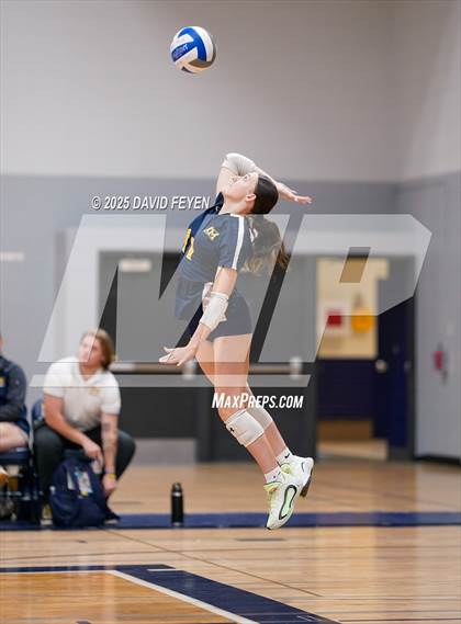 Thumbnail 2 in JV: Arrowhead @ Kettle Moraine photogallery.