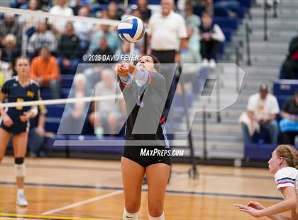 Thumbnail 3 in JV: Arrowhead @ Kettle Moraine photogallery.