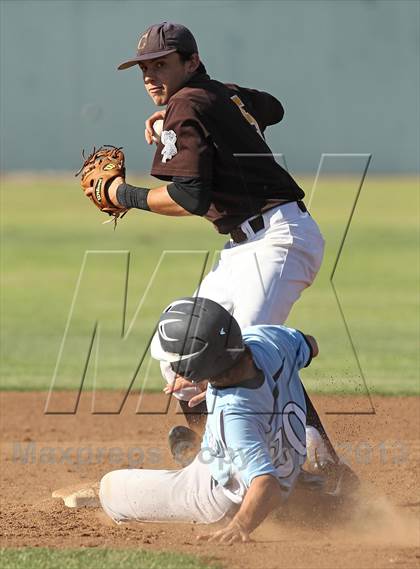 Thumbnail 3 in Crespi vs Saugus (VIBL Playoffs) photogallery.