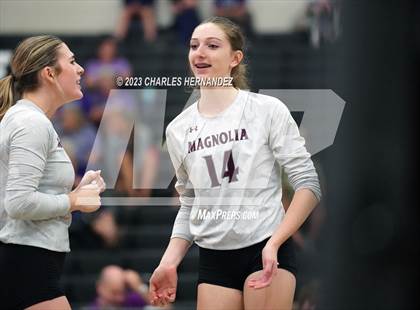 Thumbnail 2 in Magnolia @ College Station photogallery.