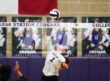 Thumbnail 3 in Magnolia @ College Station photogallery.