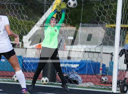 Thumbnail 1 in Oaks Christian vs. Citrus Valley photogallery.