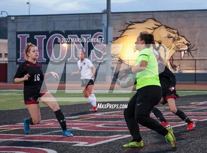 Thumbnail 2 in Oaks Christian vs. Citrus Valley photogallery.