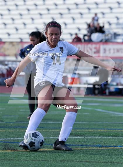 Thumbnail 1 in Oaks Christian vs. Citrus Valley photogallery.