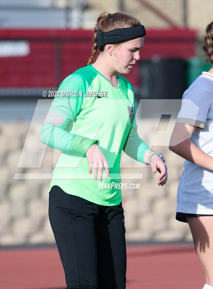 Thumbnail 2 in Oaks Christian vs. Citrus Valley photogallery.