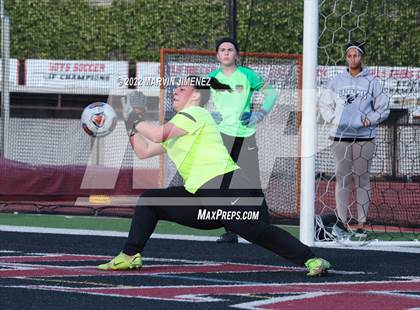 Thumbnail 3 in Oaks Christian vs. Citrus Valley photogallery.