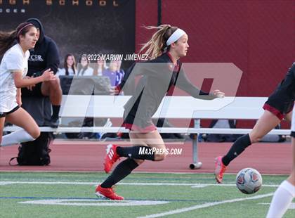 Thumbnail 2 in Oaks Christian vs. Citrus Valley photogallery.